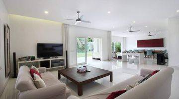 Gambar 5 MODERN LUXURY VILLA IN UMALAS