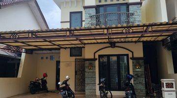 Gambar 1 Rumah Bagus Puri Mediterania 2 Lt Semarang Semi Furnished 4 Kamar