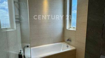 Gambar 4 DISEWA APARTEMEN GOLD COAST FULLY FURNISHED MEWAH HIGH FLOOR