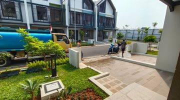 Gambar 3 Rumah Gading Serpong Cluster Leonora 3 Lantai