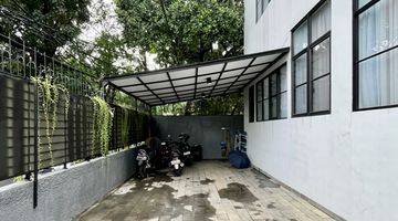 Gambar 3 Jual Murah Rumah Baru Full Furnished 3 Lantai di Cilandak