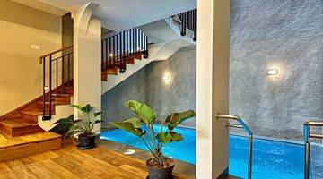 Gambar 1 Dijual Murah Rumah Brand New Ada Private Pool Desain Unik Kontemporer Semi Furnished Cocok Untuk Inves Kos Air Bnb di Menteng Jakarta Pusat 