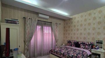 Gambar 5 Full Furnished Rumah Mewah Graha Taman Pelangi Bsb City