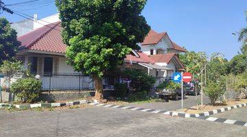 Gambar 3 Rumah Mewah Srondol Bumi Indah Include Furnished Siap Huni