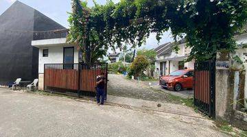 Gambar 3 Rumah di town house green lite sawangan 