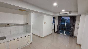 Gambar 1 Apt Springhill Terrace 3 BR Lantai Rendah 