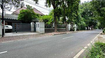 Gambar 3 Rumah Bagus Furnished SHM di Menteng, Jakarta Pusat