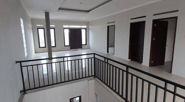 Gambar 4 Rumah 2 Lantai Murah 4 Kamar Denpasar Selatan, Bali