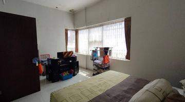 Gambar 1 Ruko 2,5 Lantai Full Furnished di Sayap Leuwi Panjang Area Ramai