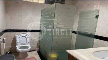 Gambar 3 Rumah Luas Bagus 2 Lantai Unfurnished SHM Setra Duta