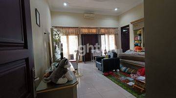 Gambar 4 RUMAH MEWAH HOOK DAN ISINYA DI JEMBER