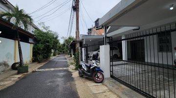 Gambar 1 DIJUAL / SEWA Rumah Siap Huni & Terawat Di Kebayoran Baru