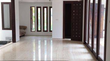 Gambar 2 For Sale Tropical Hoouse Di Pondok Indah Jakarta Selatan