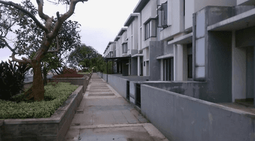 Gambar 5 Rumah Bagus 2 Lantai Cosmo Park Thamrin Res, SHM Furnished