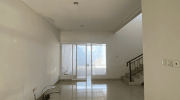 Gambar 2 Rumah Bagus 2 Lantai Unfurnished SHM Menteng