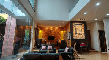 Gambar 4 Rumah Bagus 2 Lantai Furnished Bukit Gading Mediterania SHM