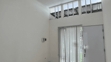 Gambar 1 Rumah Bagus Unfurnished SHM di Taman Kopo Indah V, Bandung