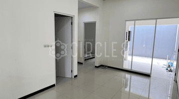 Gambar 4 Rumah Bagus Unfurnished SHM di Taman Kopo Indah V, Bandung