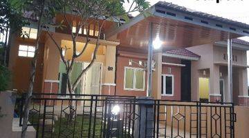 Gambar 4 RUMAH CANTIK 1,5 LANTAI, CLUSTER DI PINGGIR.JALAN RAYA, VIEW MENAWAN, BEBAS BANJIR, AMAN.NYAMAN