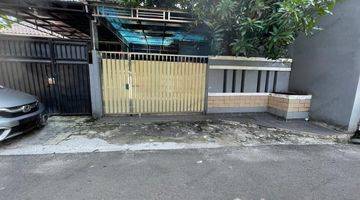 Gambar 1 Jual Cepat Rumah Mewah di Tanjung Barat SHM (BU)