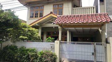 Gambar 1 Rumah 2 Lantai Dijual Jl Gandaria Kebayoran Baru