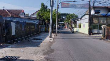 Gambar 1 Ruko Pojok Pinggir Jalan Raya 15 Detik Ke Majapahit 