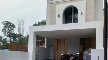 Gambar 1 Rumah 2 Lantai Luas Tanah 127m² Di Pedalangan Tirtoagung