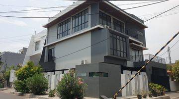 Gambar 2 Rumah Mewah Sunter Hoek Ada Lift Siap Huni Djual 