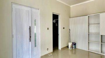 Gambar 5 Rumah Modern Cinere Di Townhouse Private Akses Strategis