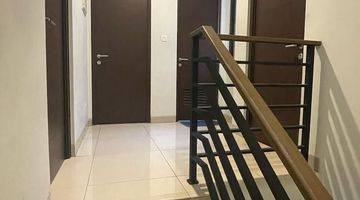 Gambar 5 Dijual Cepat Rumah 2 Lantai Di Burgundy Summarecon Bekasi

