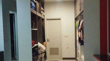 Gambar 2 Rumah Ada Taman Semi Furnished SHM di Green Ville, Jakarta Barat