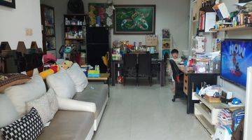 Gambar 4 DiJual Rumah  Hoek 1 1/4,siap huni, Lt,2KT+1,2KM +1, di Jl Kh Ahmad Dahlan,surat SHM,hadap Selatan