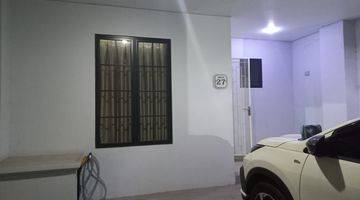 Gambar 3 Dijual Rumah 2 Lt di Perumahan Lovon ,Full furnished, Kt 4 +1,KM 2+1,SHM,bangunan Baru,hadap Selatan