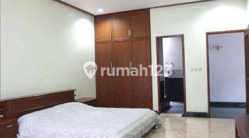 Gambar 5 Dijual rumah hoek, 2 lantai daerah Gandaria,JakSel