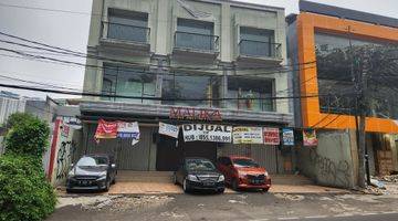 Gambar 1 Ruko gandeng 3 di Jl tebah kebayoran baru,  luas 359 m²