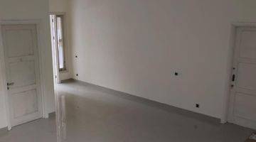 Gambar 3 Di Jual Rumah Gading Serpong Bagus Shm