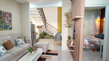 Gambar 1 Disewakan Rumah 2 Lantai Cantik Fully Furnished di Aryana Karawaci