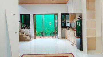 Gambar 5 Rumah 2 Lantai Full Furnished Di Munjul Cipayung Jakarta Timur