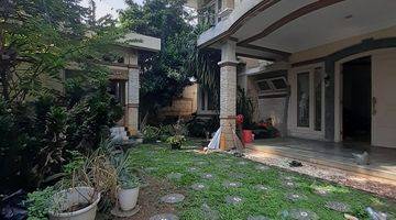 Gambar 1 Rumah Lux Furnished 2 Lantai Dengan Kolam Renang Jalan Utama Tebet Timur