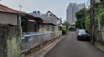 Gambar 1 Rumah tua hitung tanah di Cilandak Cipete dekat stasiun mrt