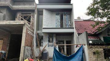 Gambar 1 Rumah Bangunan Baru 5,5x16 2LT 4KT Villa Melati Mas Serpong