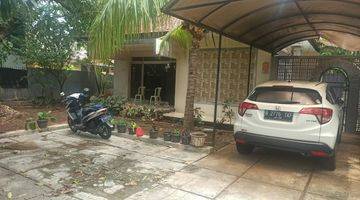 Gambar 5 Dijual Rumah Hook Besar Bagus di Samping Jalan strategis.