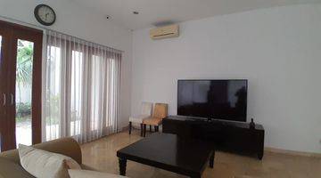 Gambar 2 Rumah Semi Furnished 2 Lantai Area Cipete Utara Jaksel 