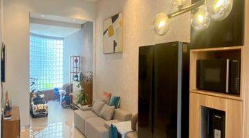 Gambar 1 Dijual Rumah Semi Furnish Siap Huni Di Discovery Bintaro