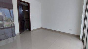 Gambar 4 Dijual Rumah 2 Lantai Baru 6x15 M² Milenial 