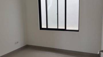 Gambar 1 Dijual Rumah 2 Lantai Baru 6x15 M² Milenial 