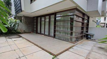 Gambar 2 Townhouse Area Kemang Jakarta Selatan