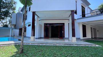 Gambar 1 RUMAH POSISI HOOK NEW RENOVATED DI KOMPLEK ELIT CINERE