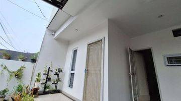 Gambar 5 Rumah 2 Lantai Bagus Unfurnished SHM Di Jatiwaringin Bekasi