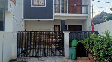 Gambar 1 Rumah 2 Lantai Bagus Jl Kapin Raya Jatibening Pondok Gede Bekasi